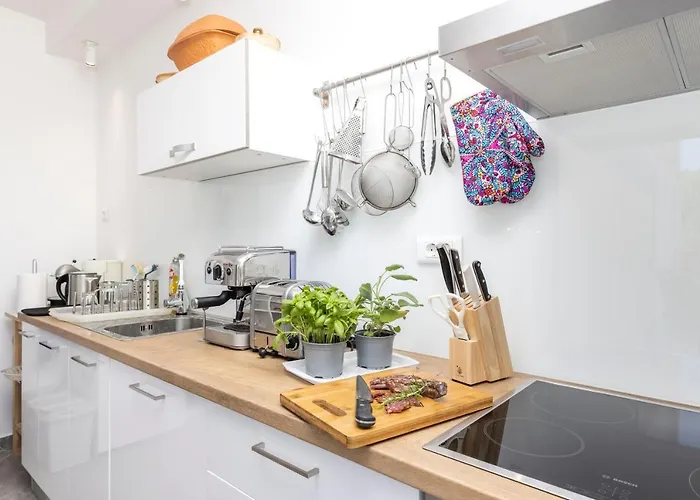 Il Giardin فيلة Veli Lošinj