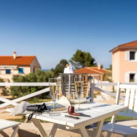 Il Giardin' Retreat - Mediterranean Oasis And Private Pool Villa Veli Lošinj